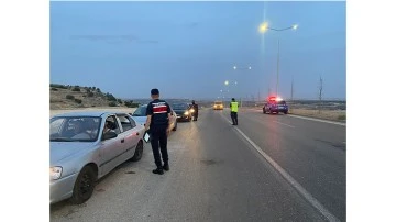 JANDARMA KURBAN BAYRAMI TATİLİNDE DENETİMLERİNİ ARTIRDI